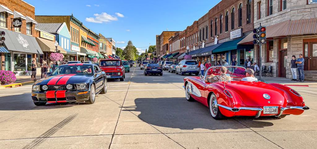Veterans memorial with American flags in Geneseo